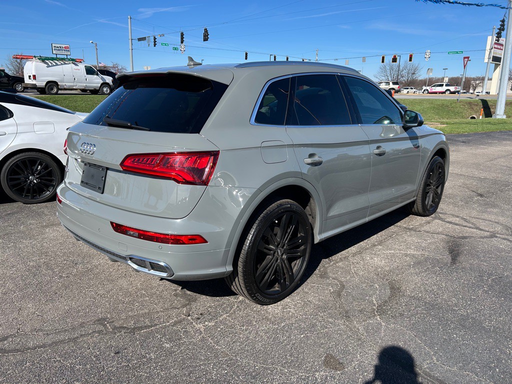 2019 Audi Q5 Image 9