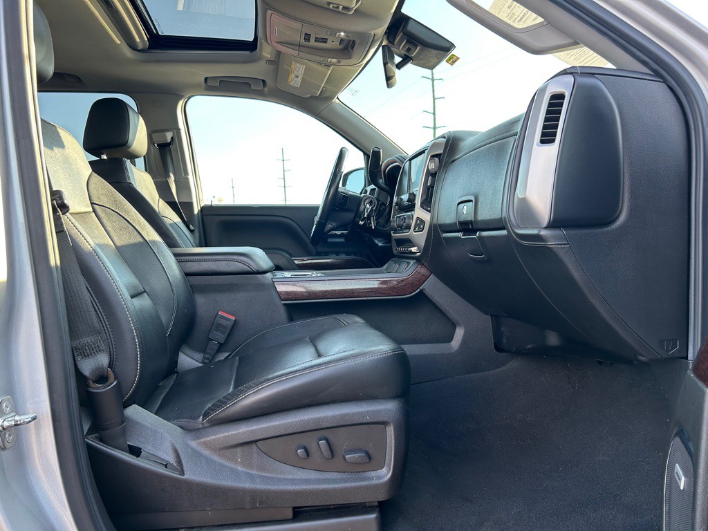 2018 GMC Sierra Image 10