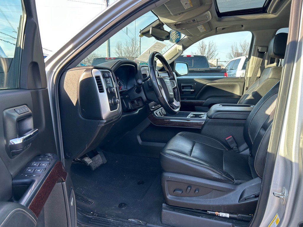 2018 GMC Sierra Image 13