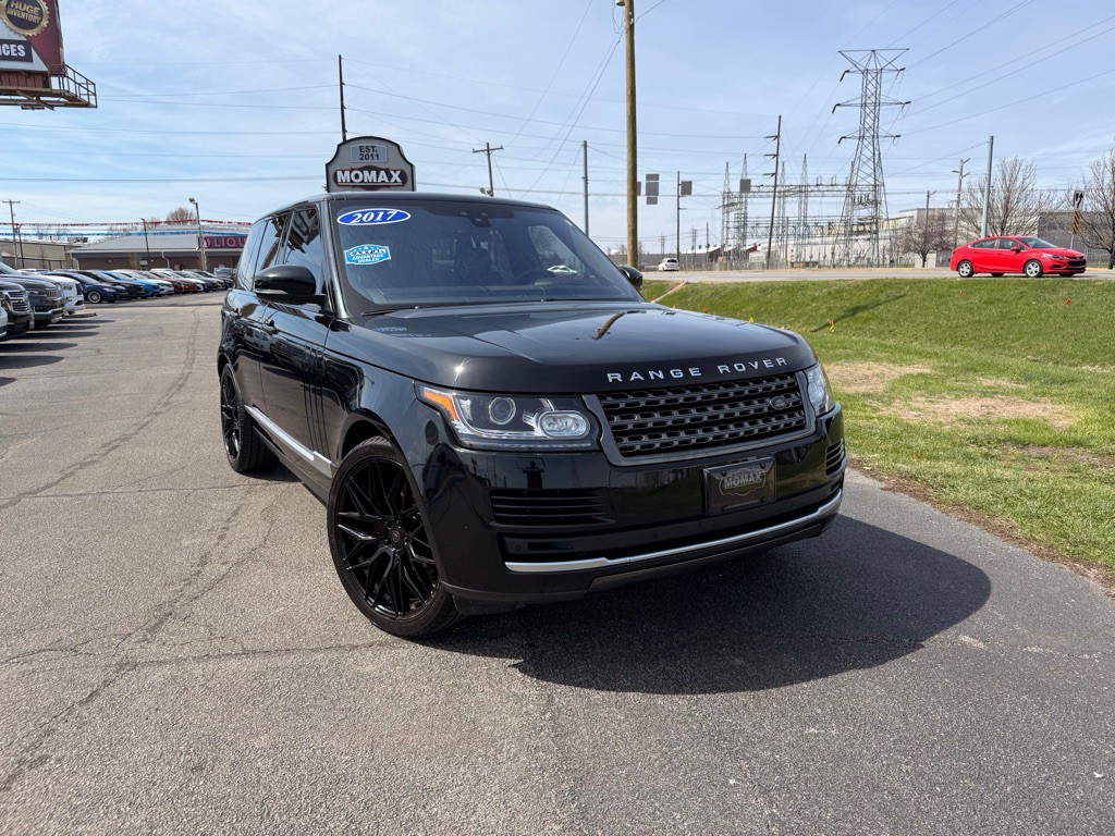 2017 Land Rover Range Rover Image 2
