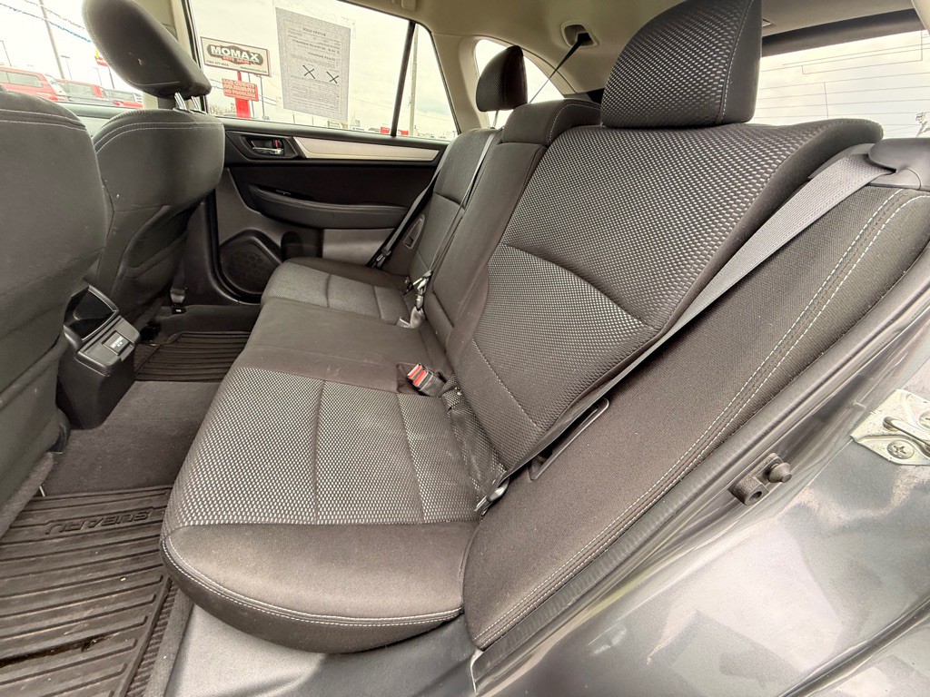 2018 Subaru Outback Image 16