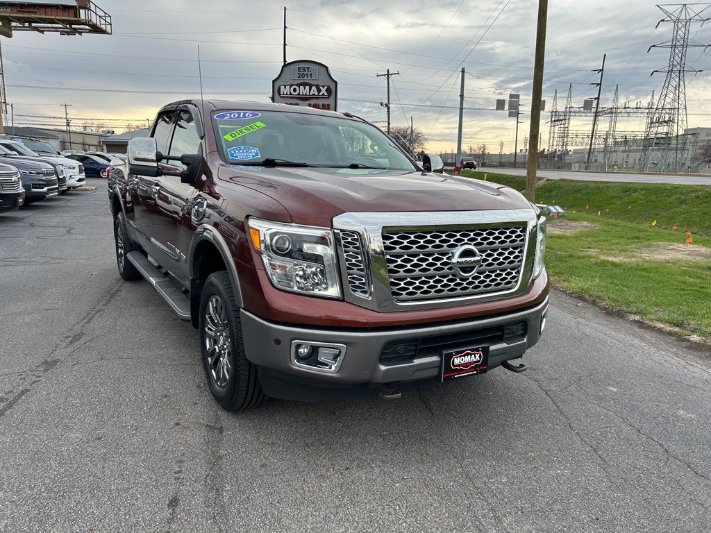 2016 Nissan Titan Image 4