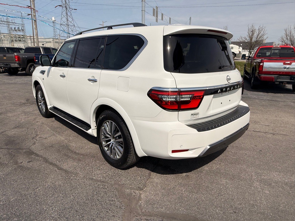 2021 Nissan Armada Image 10