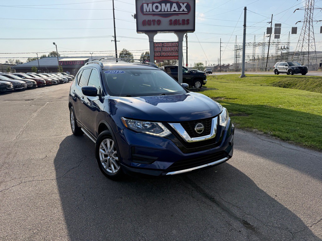 2019 Nissan Rogue Image 2