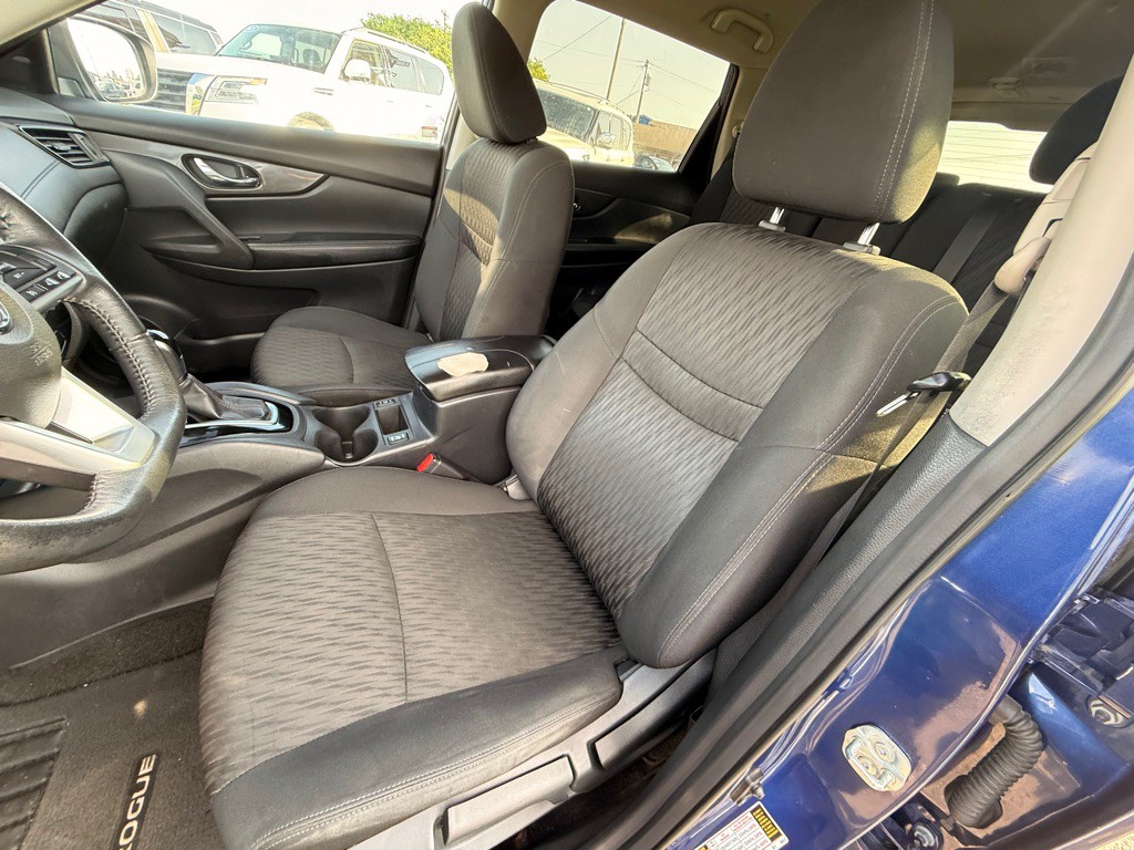 2019 Nissan Rogue Image 14