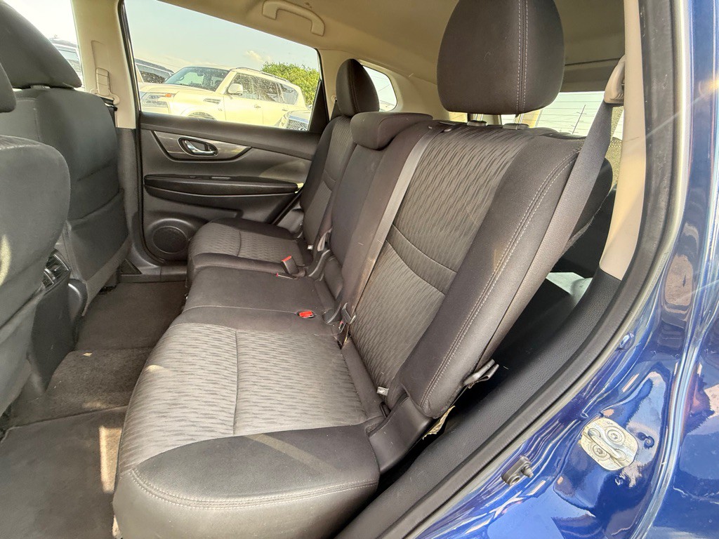 2019 Nissan Rogue Image 17