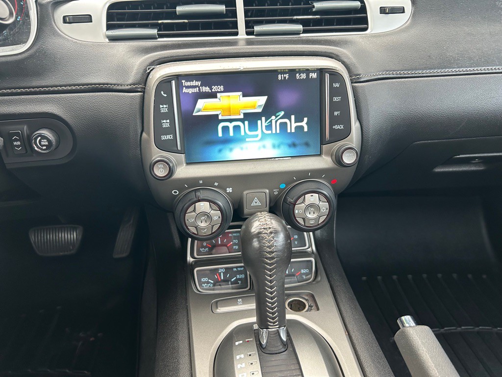 2015 Chevrolet Camaro Image 16
