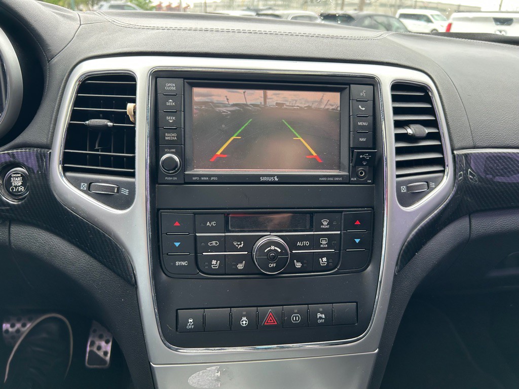 2012 Jeep Grand Cherokee Image 20
