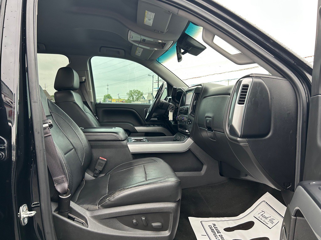 2017 Chevrolet Silverado 1500 Image 11