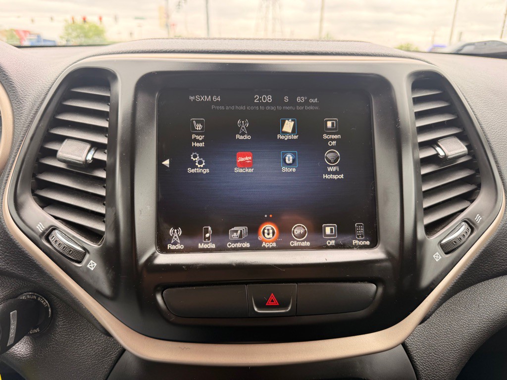 2017 Jeep Cherokee Image 12