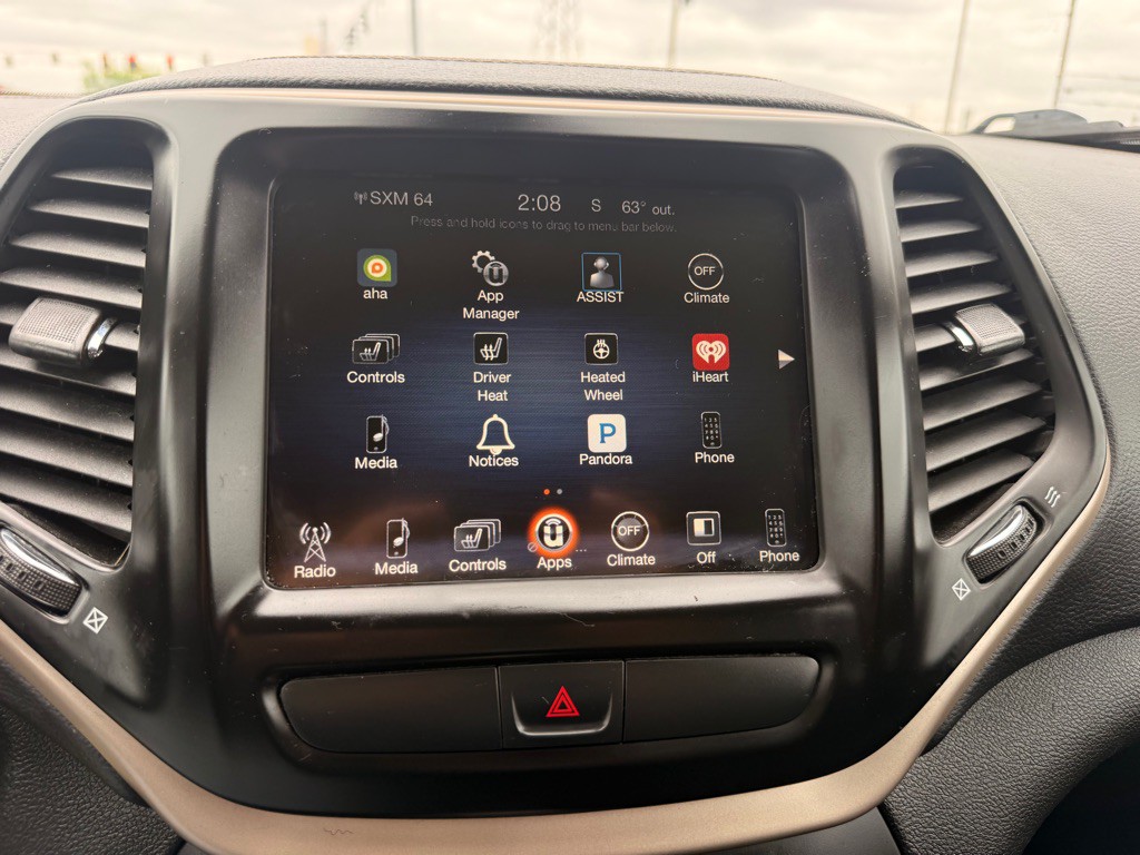 2017 Jeep Cherokee Image 13
