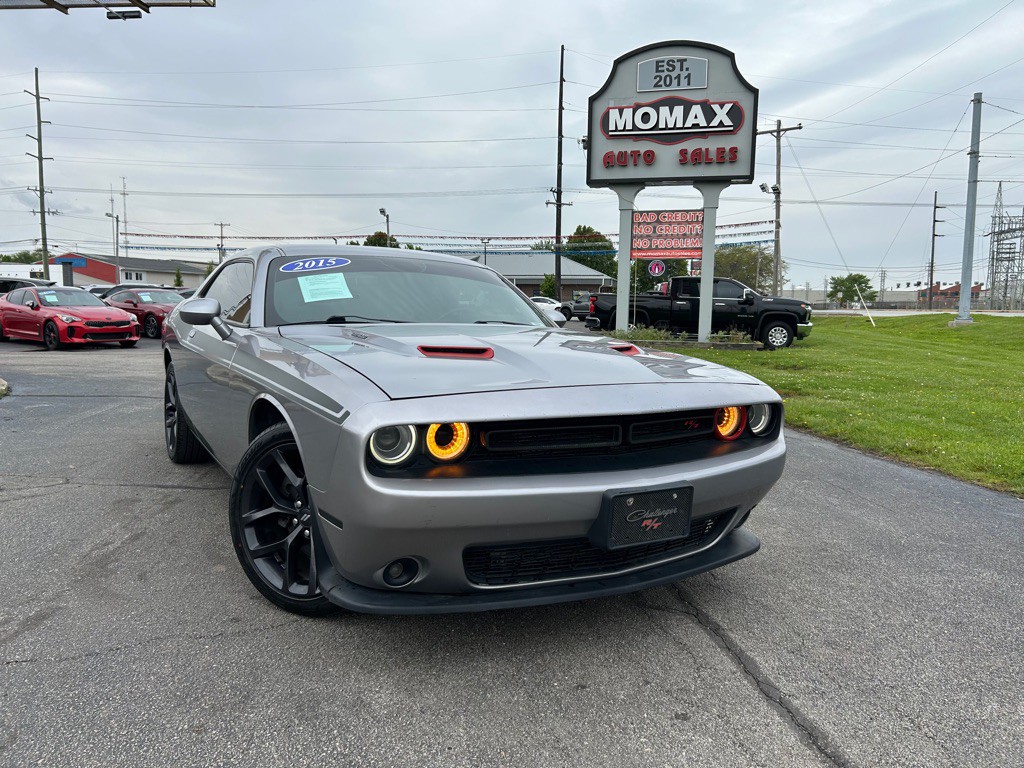 2015 Dodge Challenger Image 1