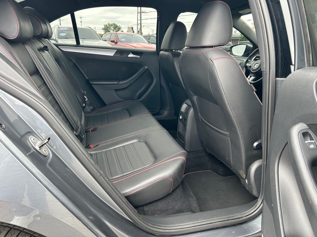 2014 Volkswagen Jetta Image 12