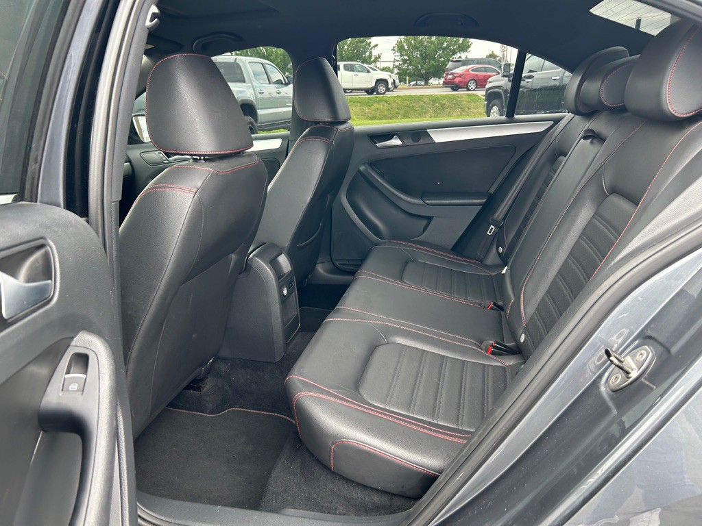 2014 Volkswagen Jetta Image 13