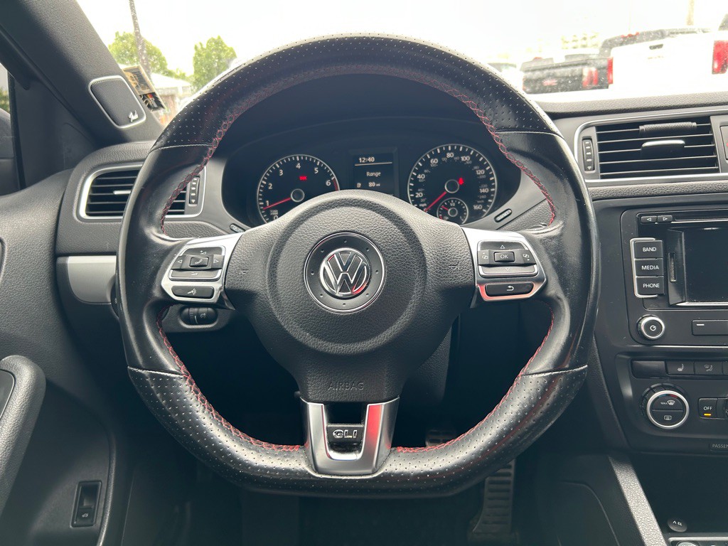 2014 Volkswagen Jetta Image 16