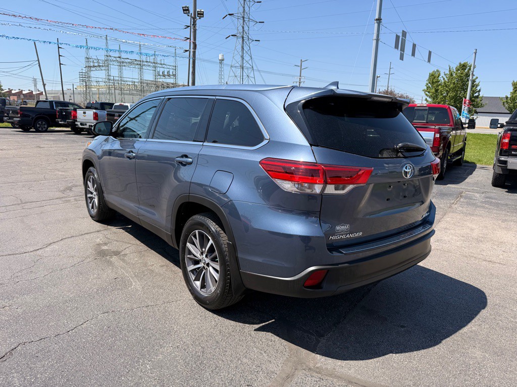 2019 Toyota Highlander Image 9