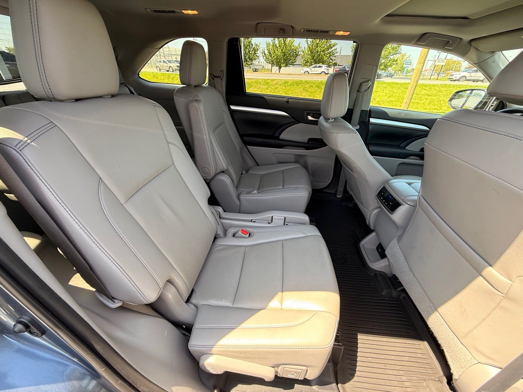 2019 Toyota Highlander Image 20