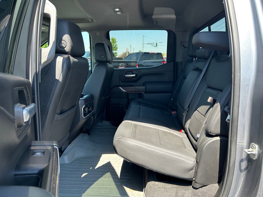 2020 GMC Sierra Image 13