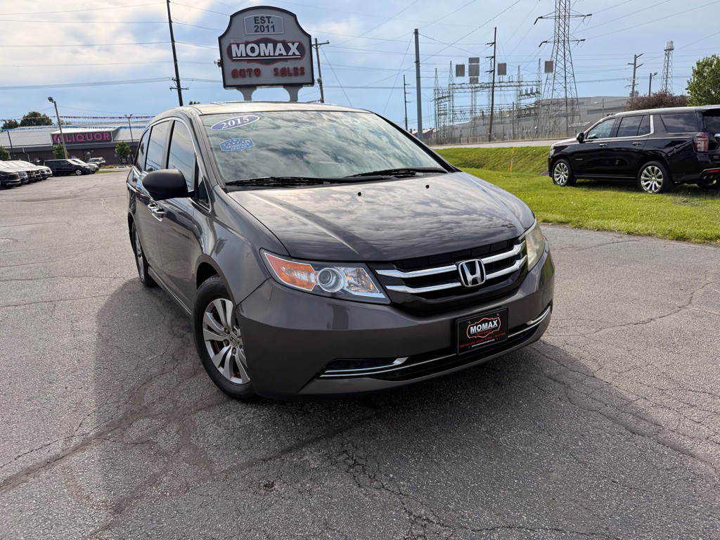 2015 Honda Odyssey Image 1