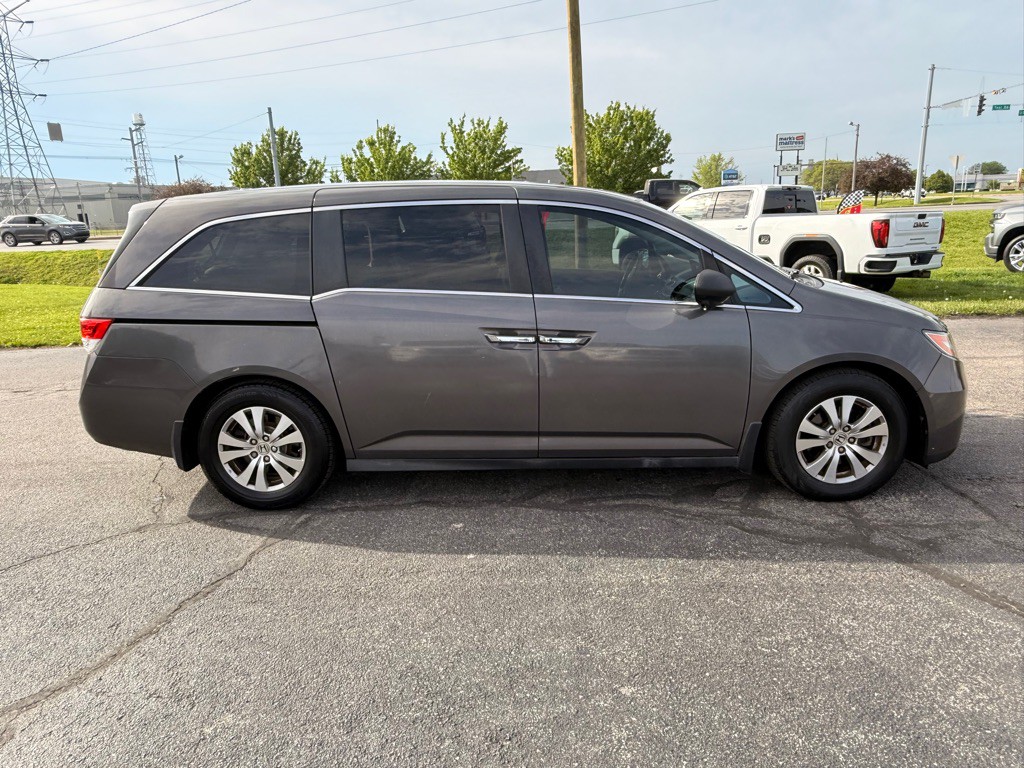 2015 Honda Odyssey Image 7