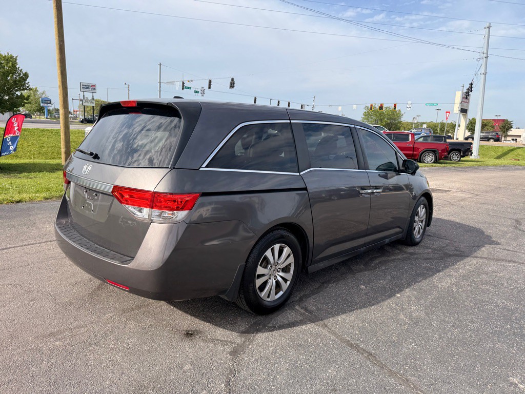 2015 Honda Odyssey Image 8