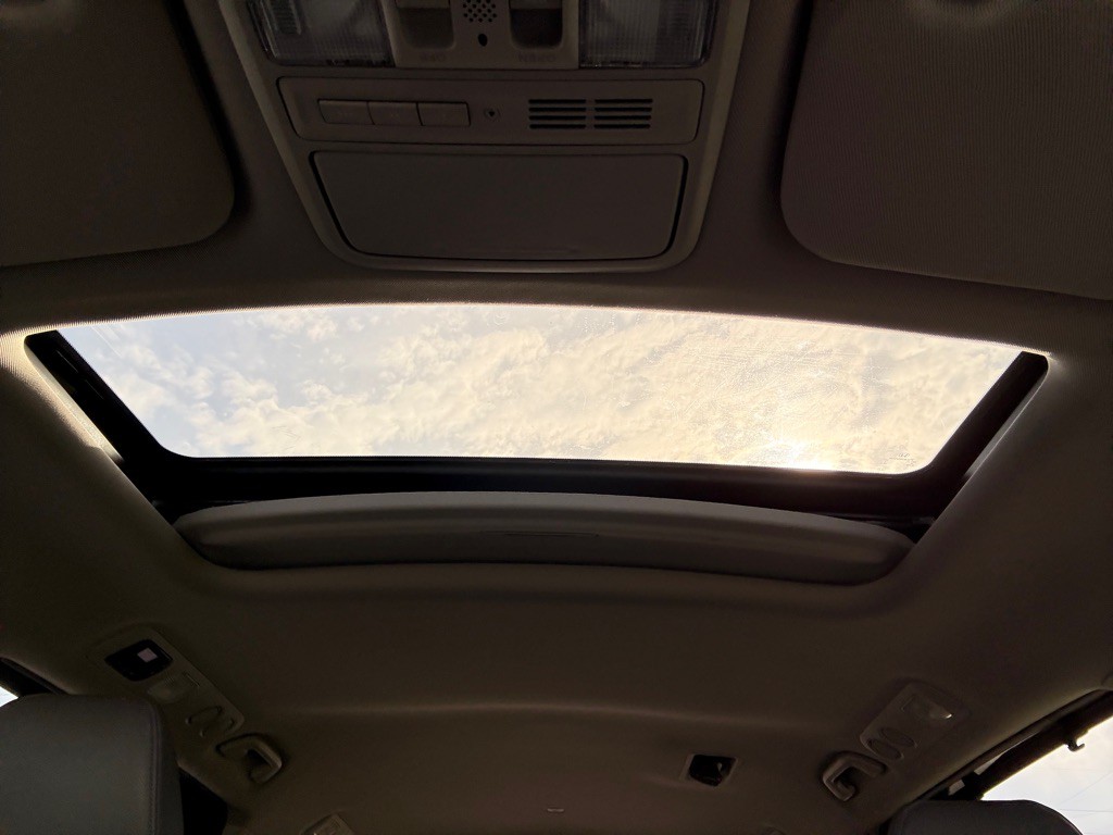 2015 Honda Odyssey Image 16