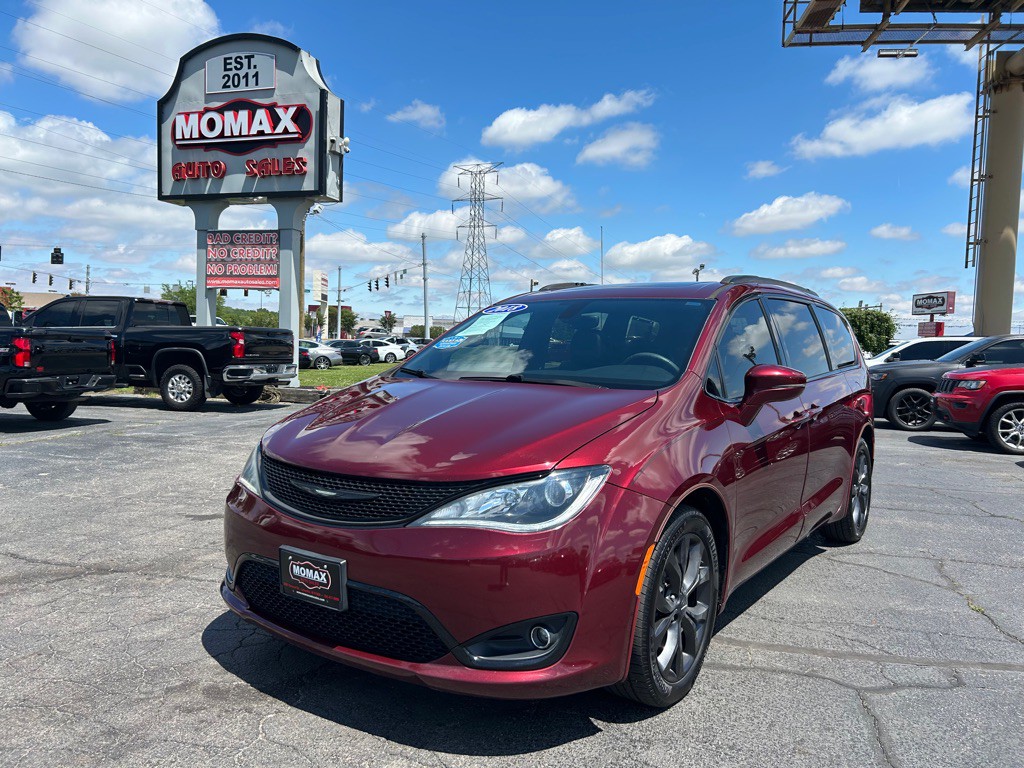 2018 Chrysler Pacifica Image 5