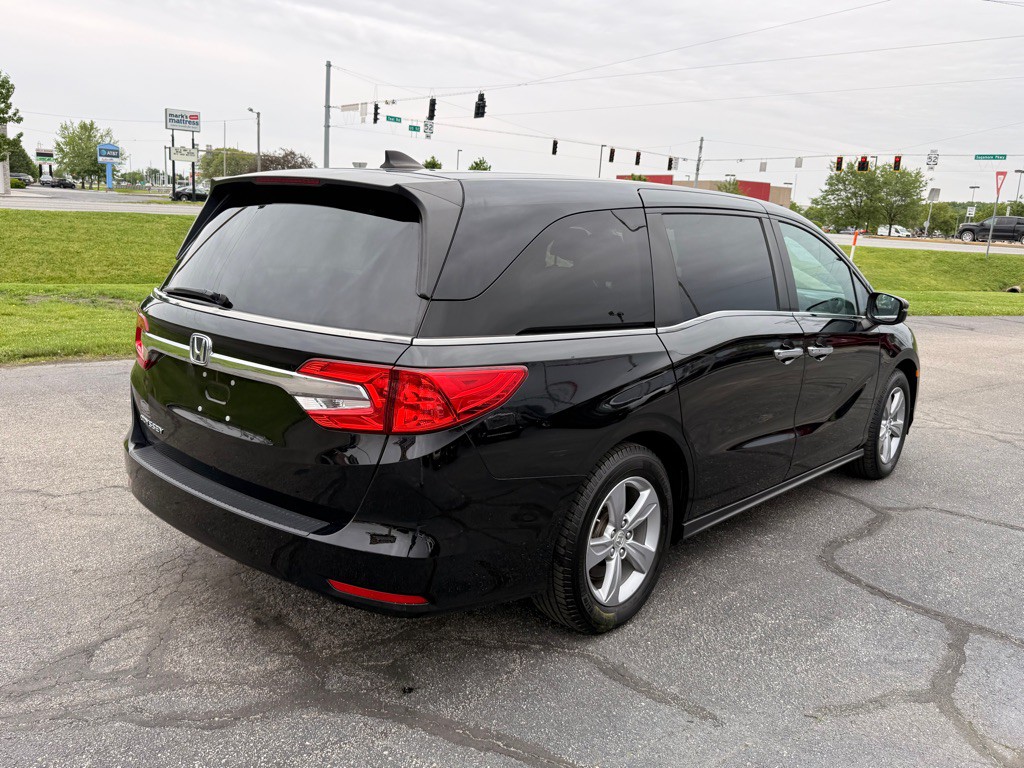 2018 Honda Odyssey Image 8