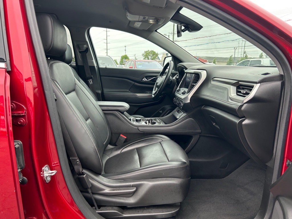 2023 GMC Acadia Image 11