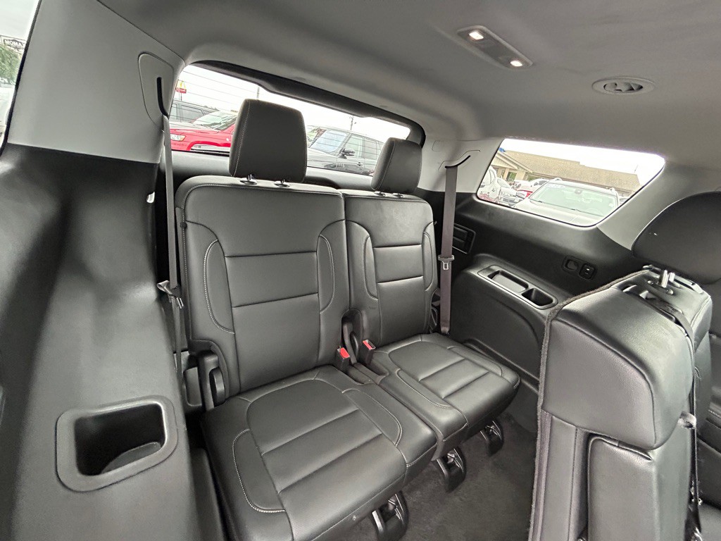 2023 GMC Acadia Image 13