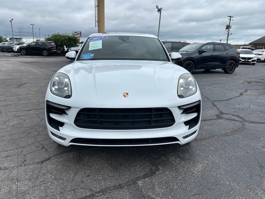 2017 Porsche Macan Image 3