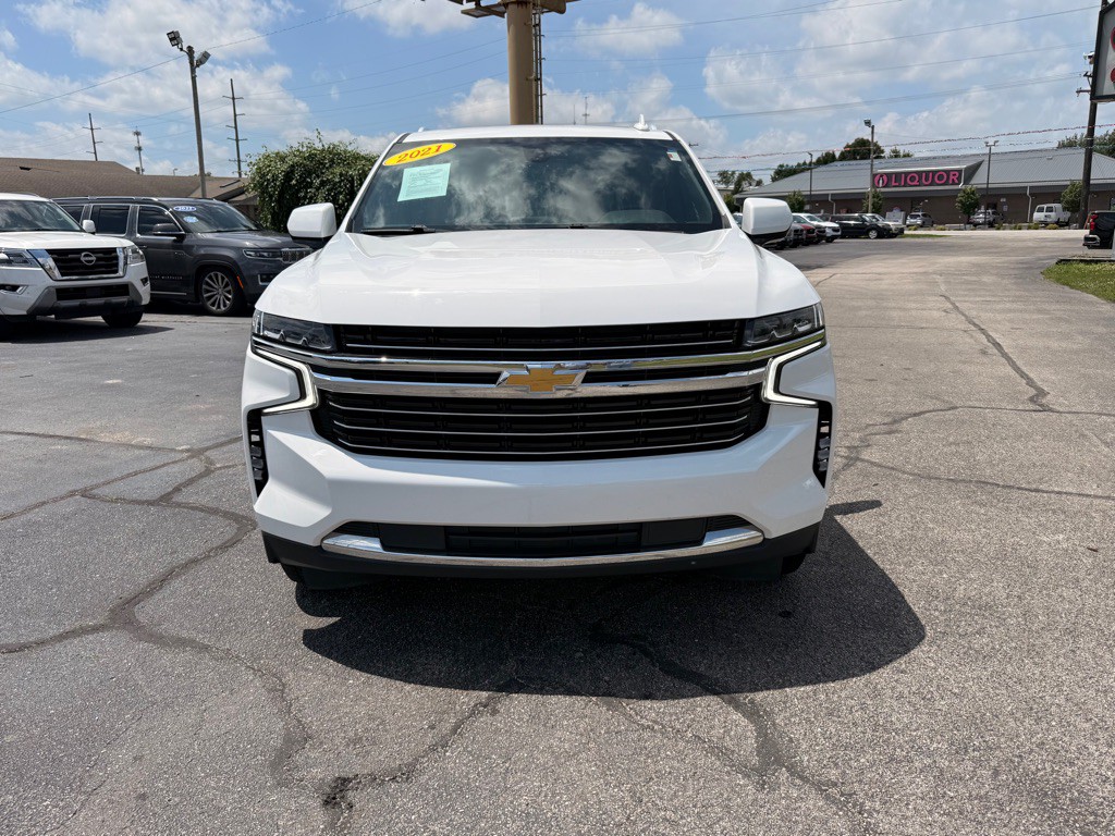 2021 Chevrolet Suburban Image 3