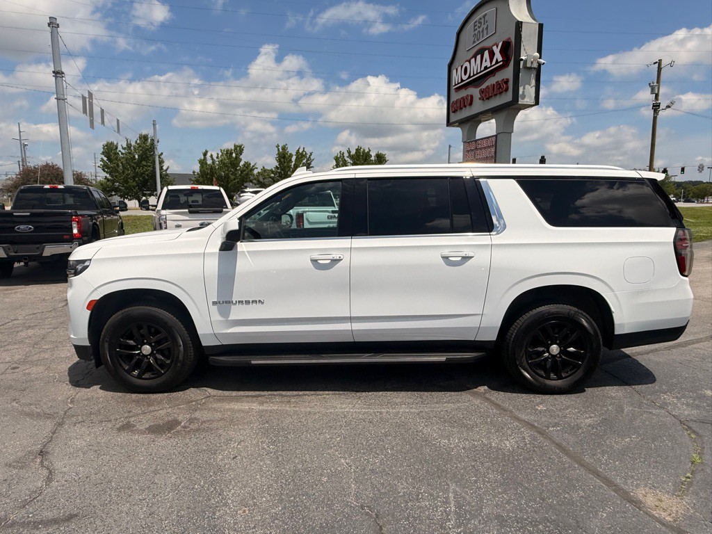 2021 Chevrolet Suburban Image 9
