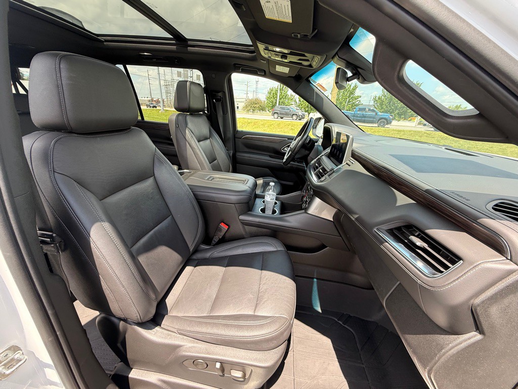 2021 Chevrolet Suburban Image 19