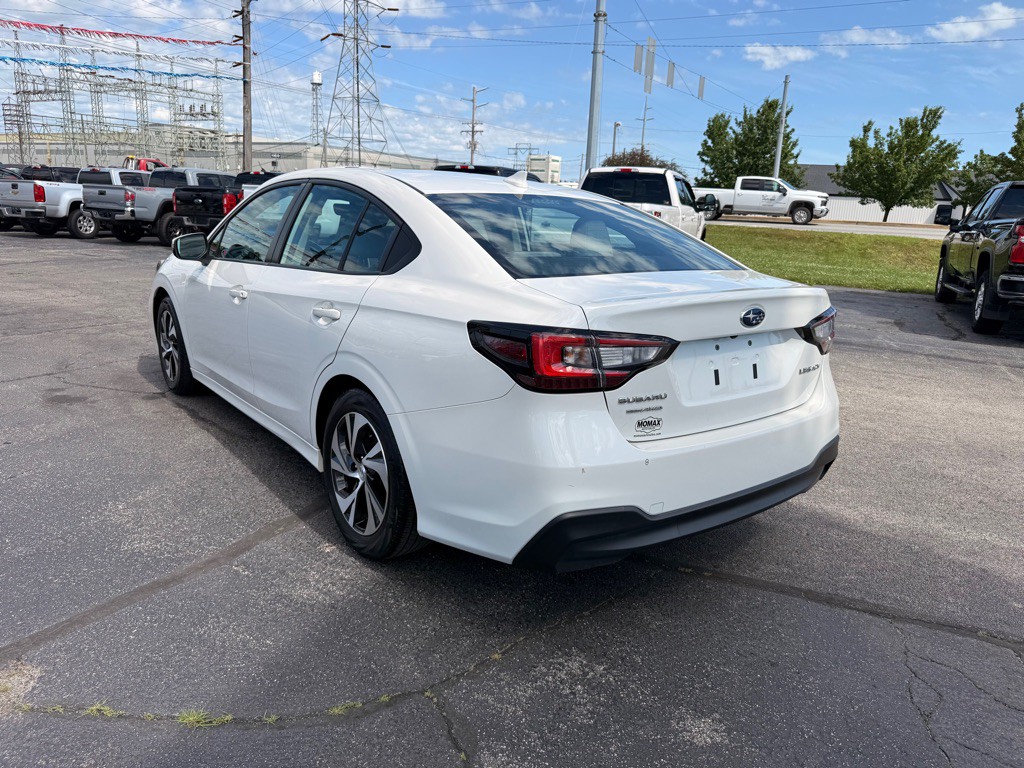 2023 Subaru Legacy Image 9