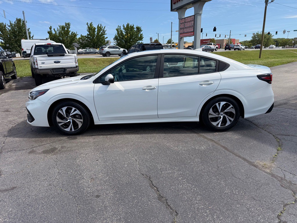 2023 Subaru Legacy Image 10