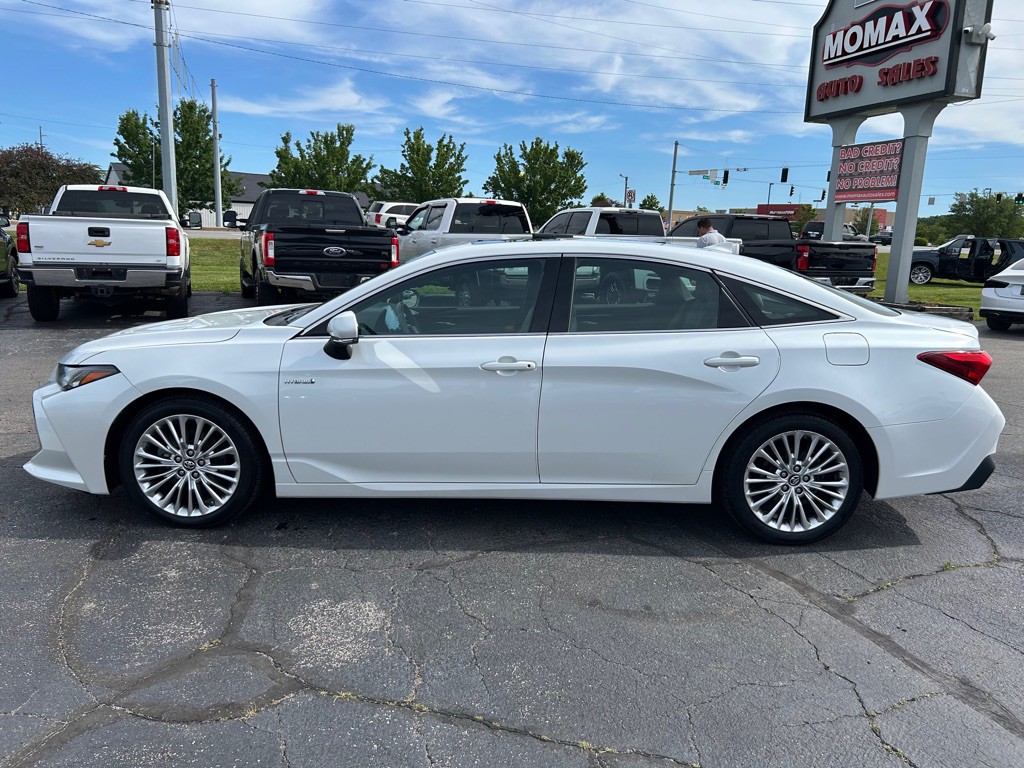 2019 Toyota Avalon Image 6