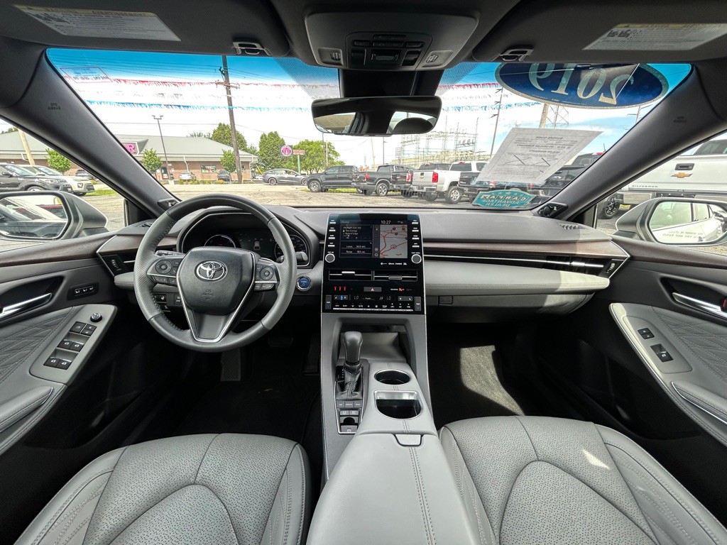 2019 Toyota Avalon Image 15