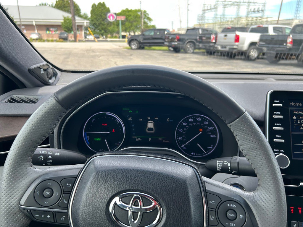 2019 Toyota Avalon Image 17