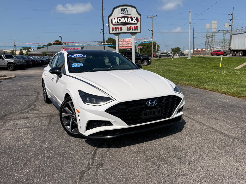 2022 Hyundai Sonata Image 2