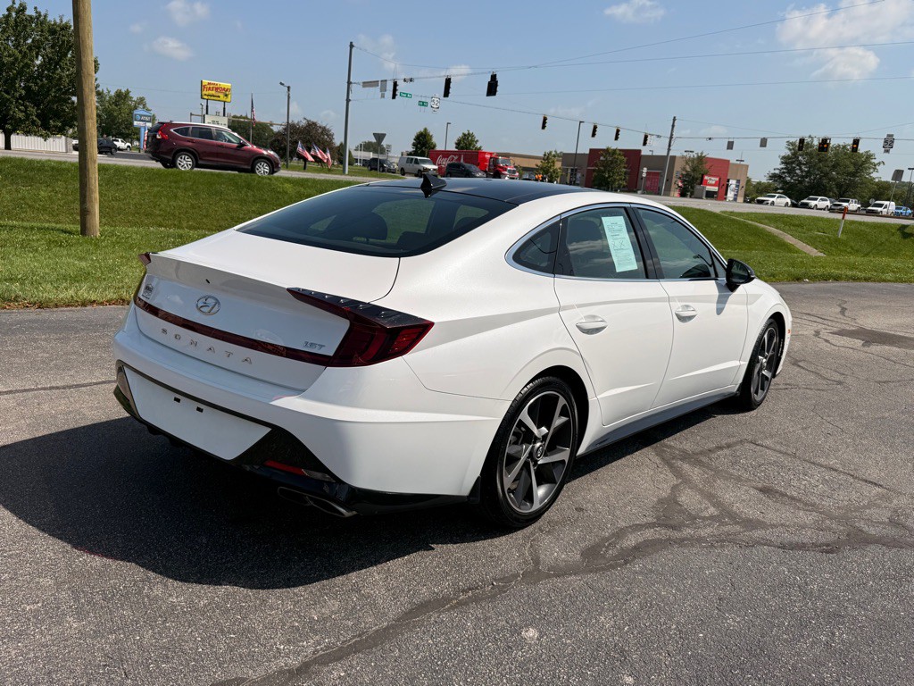 2022 Hyundai Sonata Image 7
