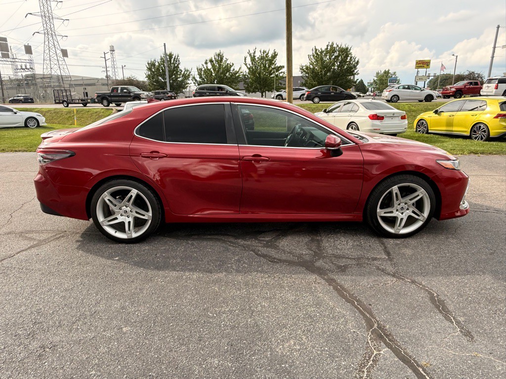 2022 Toyota Camry Image 7