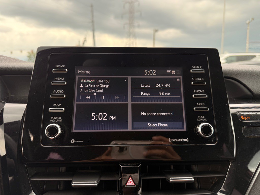 2022 Toyota Camry Image 11