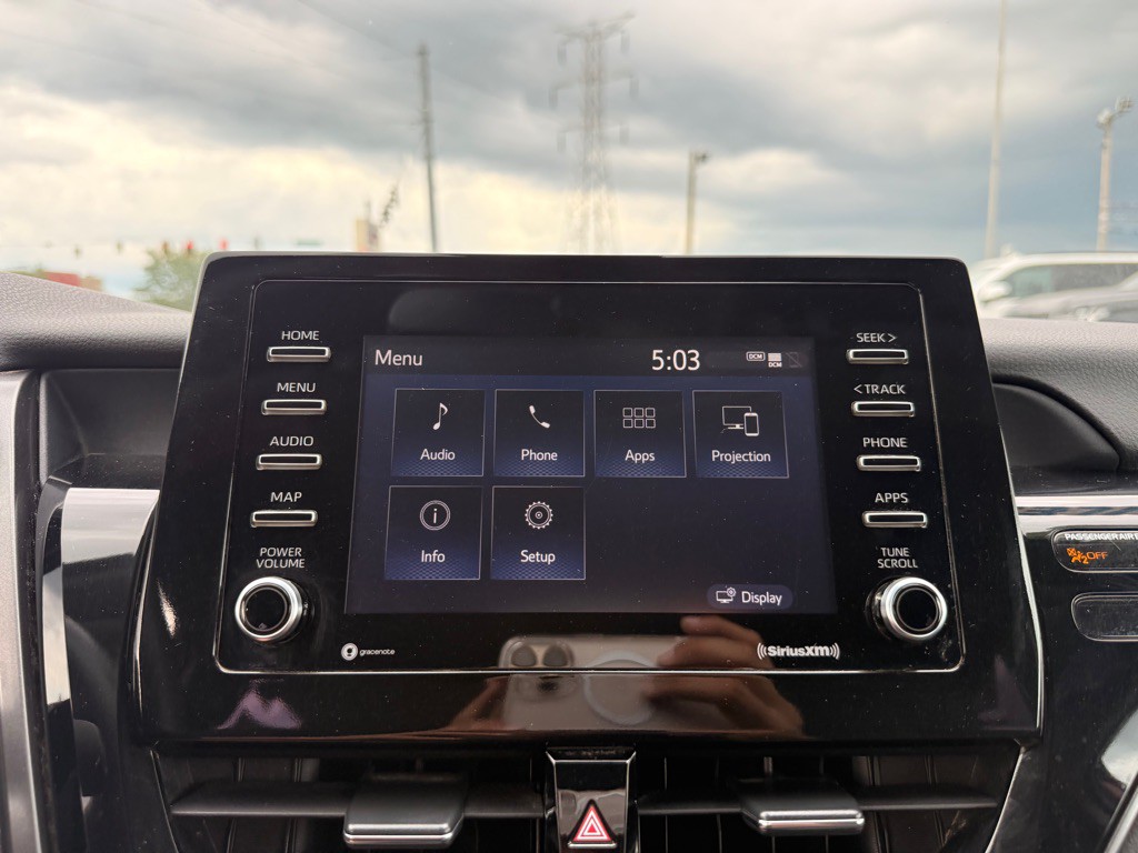 2022 Toyota Camry Image 12