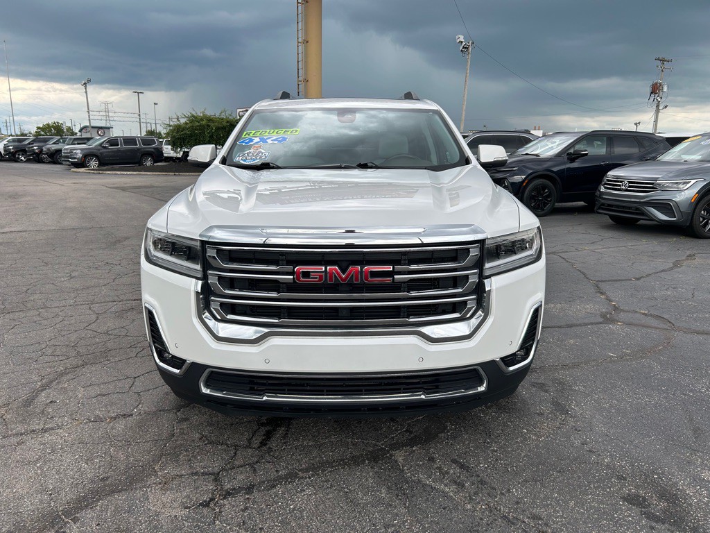 2023 GMC Acadia Image 3
