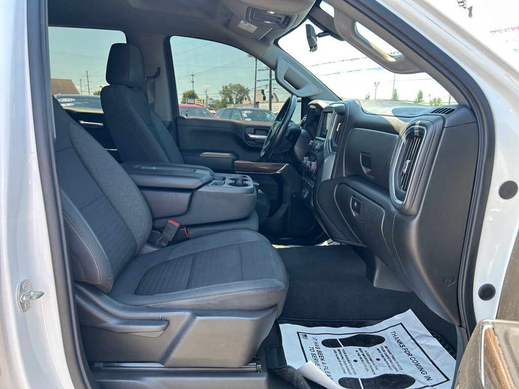 2022 Chevrolet Silverado 1500 Image 11