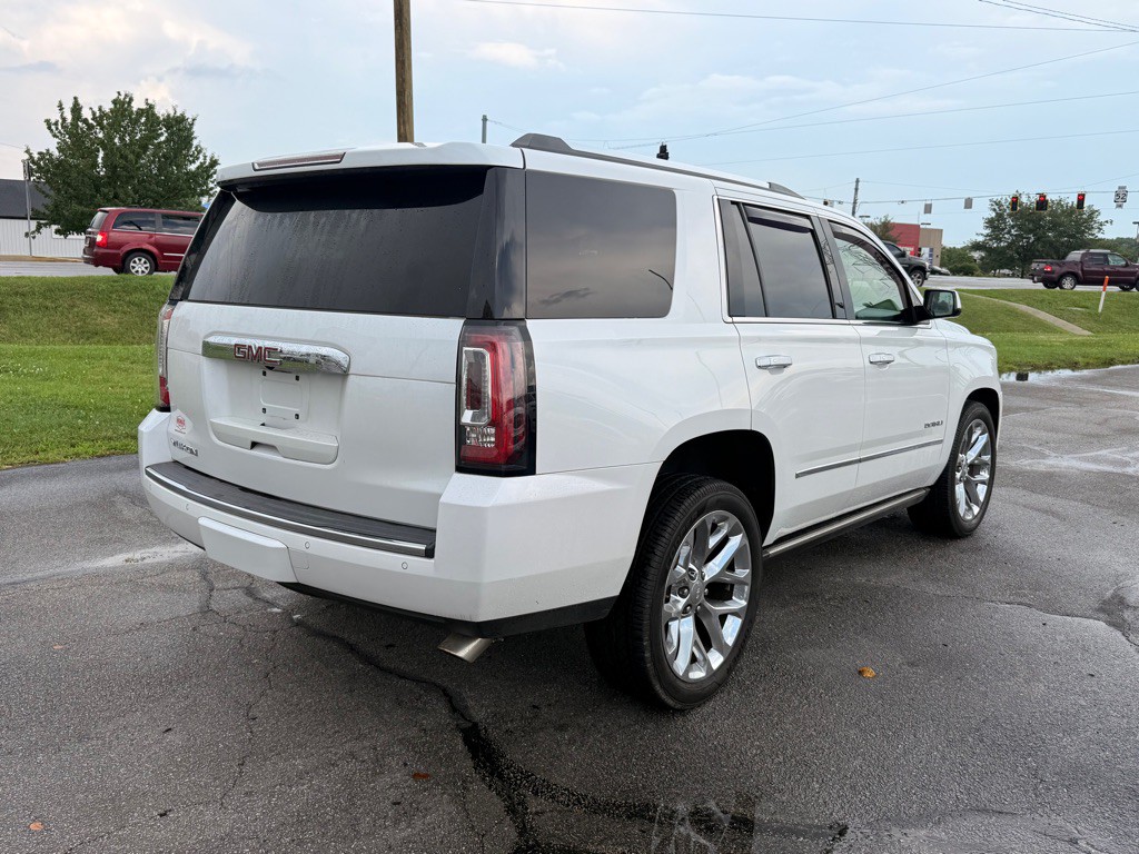 2020 GMC Yukon Image 7