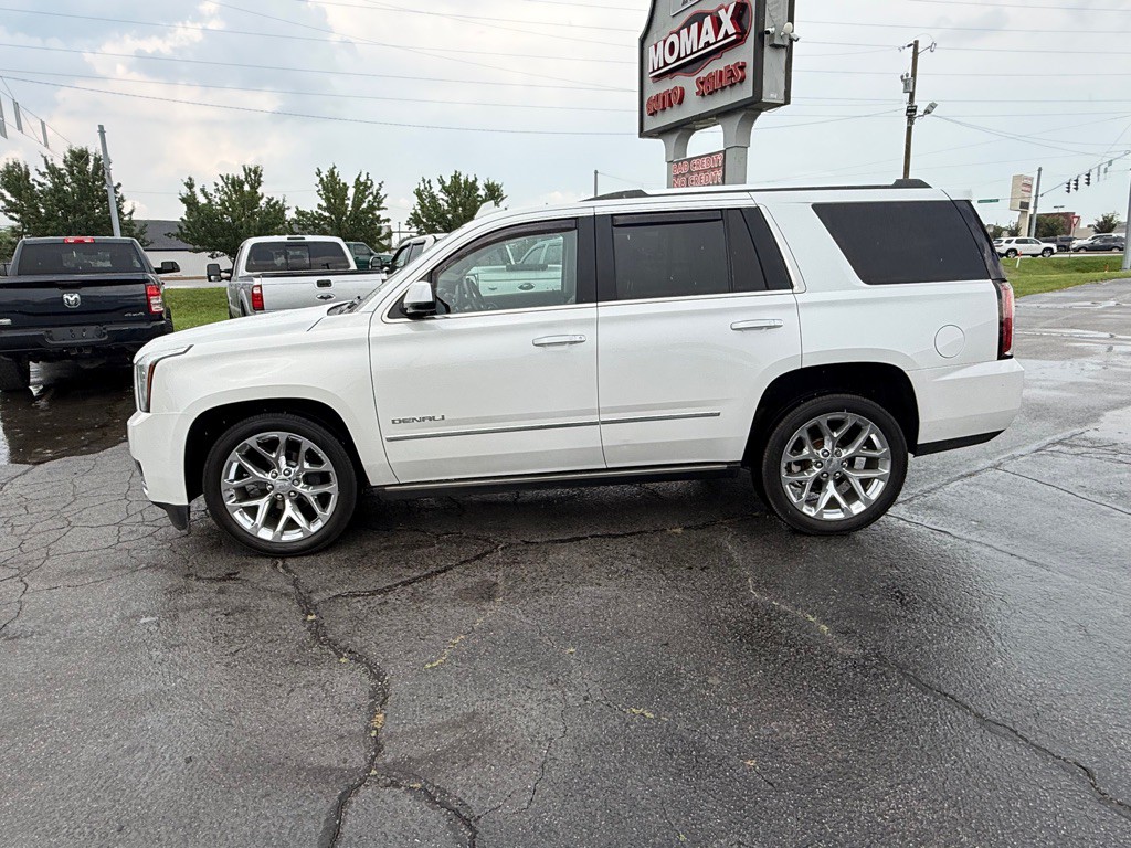 2020 GMC Yukon Image 9