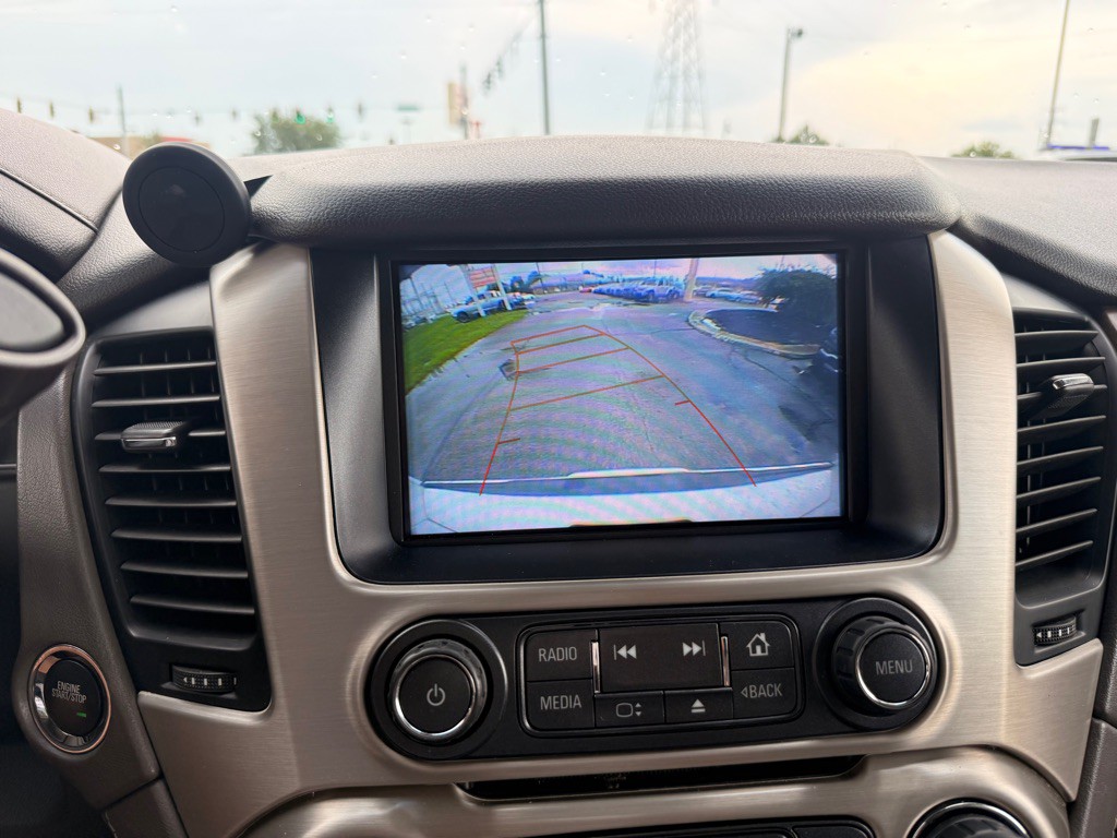 2020 GMC Yukon Image 15