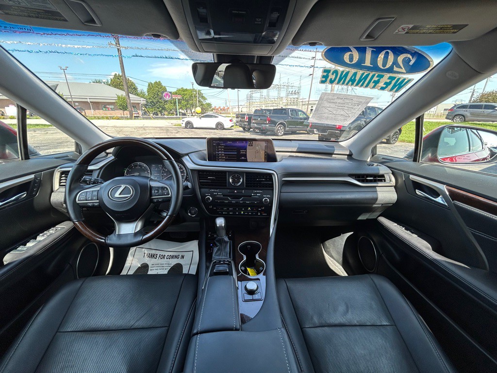 2016 Lexus RX Image 16